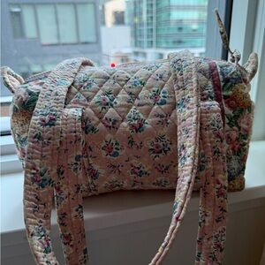 Vera Bradley Pastel pink 

Rare Vintage duffle bag 

Width is 11 inch